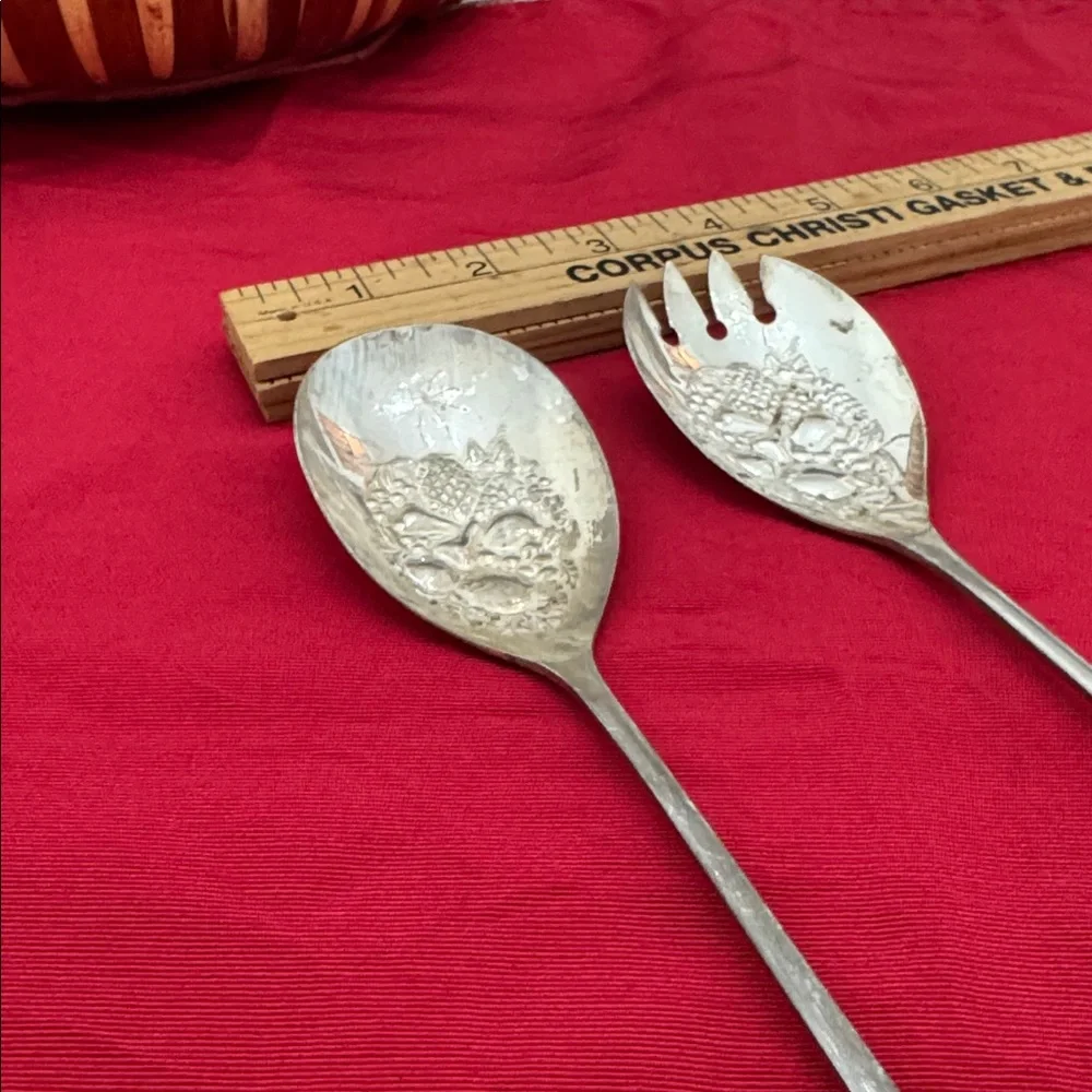 Vintage Falstaff EPNS Ornate 9” Salad serving utensil set (mlb/rmt)